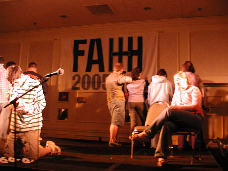 050304_ne_youth_gathering_073.jpg