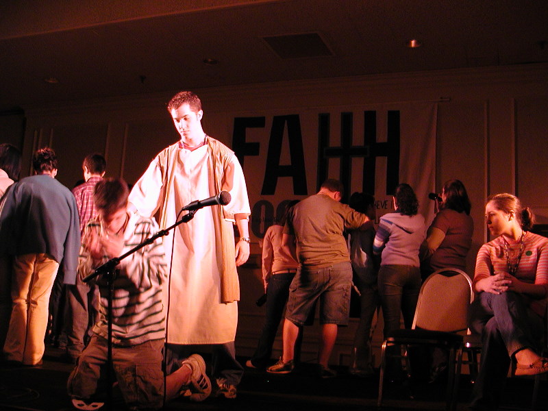 050304_ne_youth_gathering_081.jpg