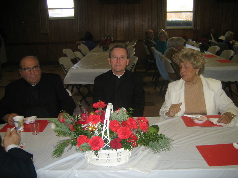 051218_senior_dinner_048.jpg