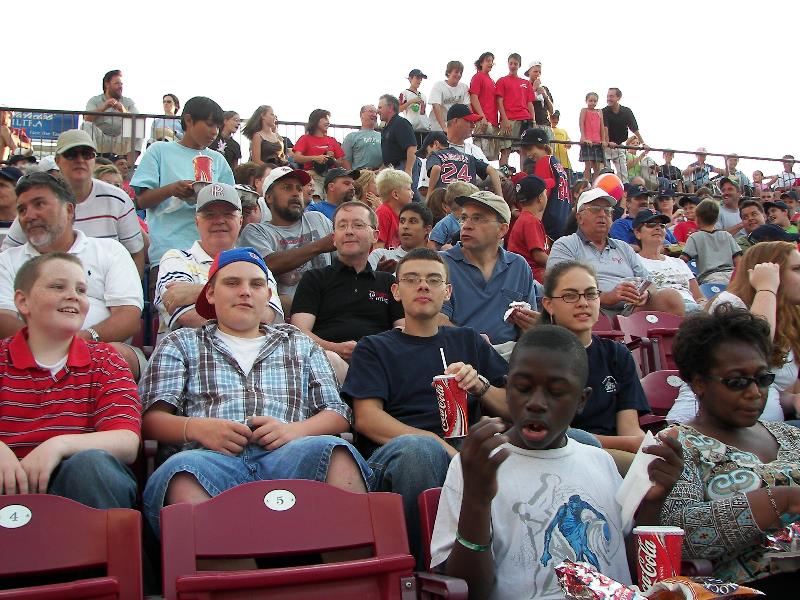 060719_pawsox_041.jpg