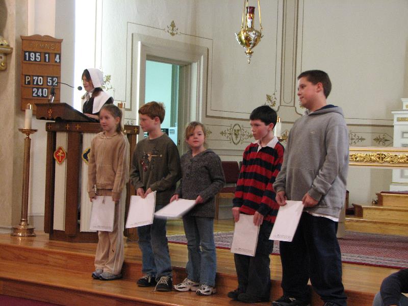 061122_thanksgiving_service_070.jpg